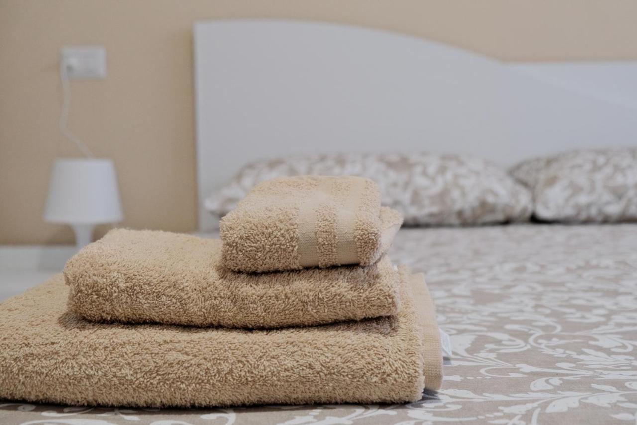 Relax-Comfort-Home City Center Porto Torres Exteriör bild